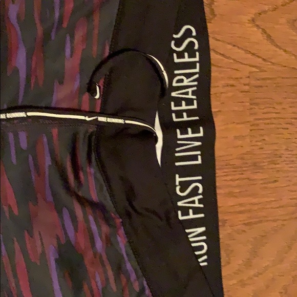 Nike dryfit workout leggings - Picture 3 of 4